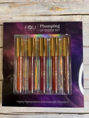 Plumping Lip Gloss Set by FOU Cosmetics - Mixed Neutrals & Berry Tones